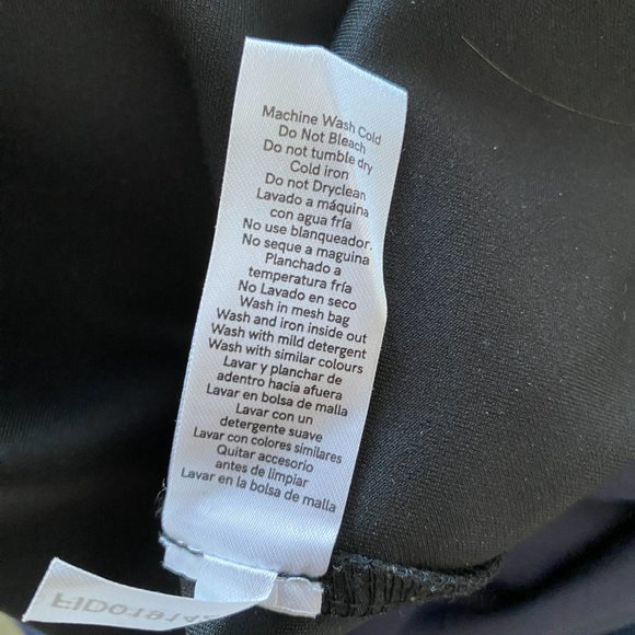 Venus Black Cap Sleeve Sheath Dress with Gold Buckle Detail Size S - Picture 11 of 12